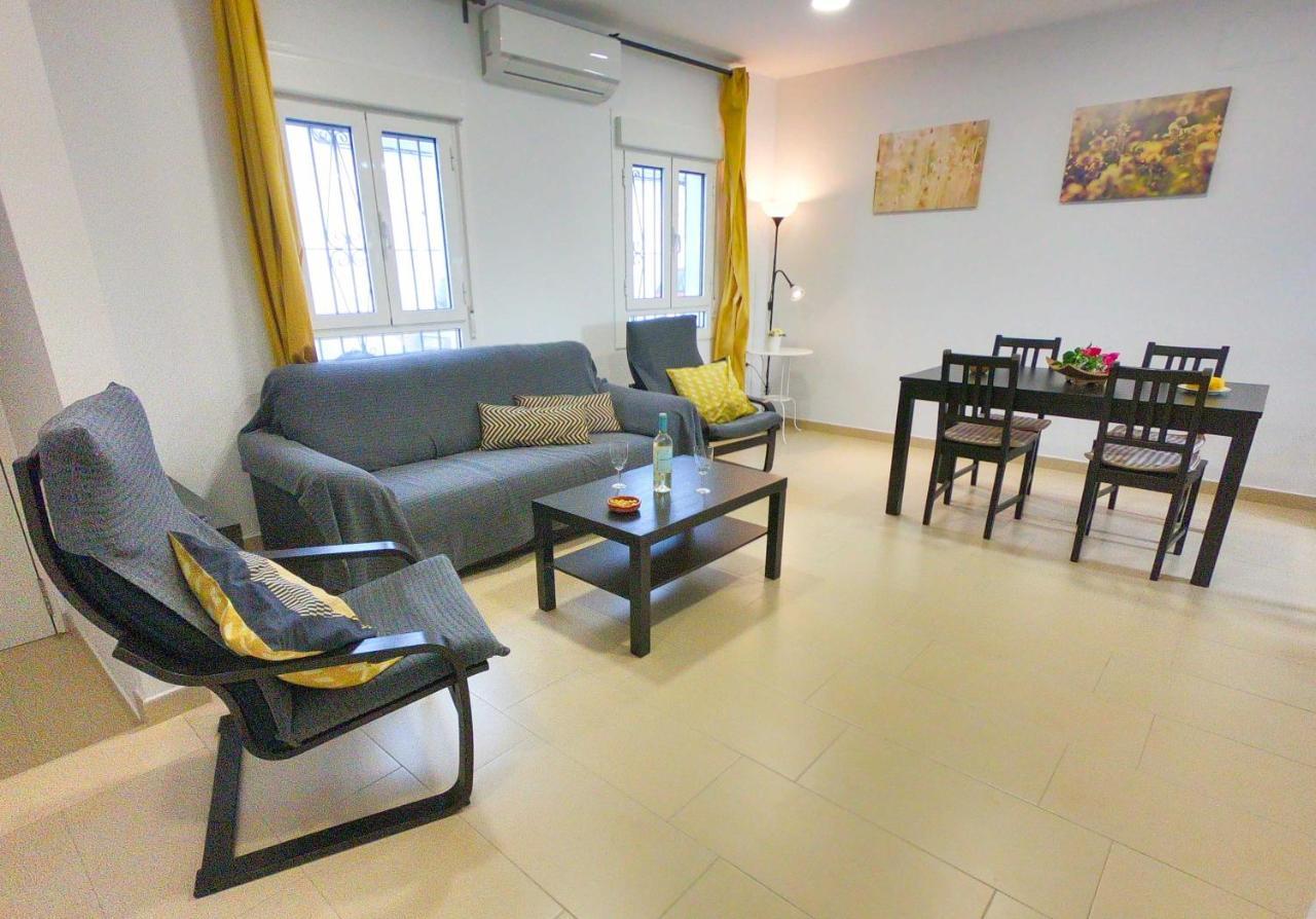 Noria Is A Comfortable Apartment With Patio And Large Terrace In Conil Conil De La Frontera Buitenkant foto