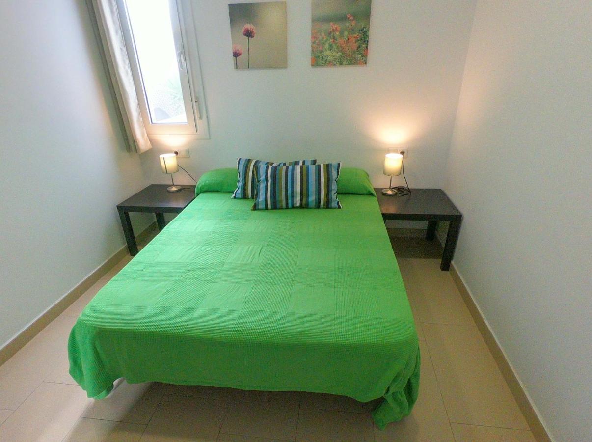 Noria Is A Comfortable Apartment With Patio And Large Terrace In Conil Conil De La Frontera Buitenkant foto